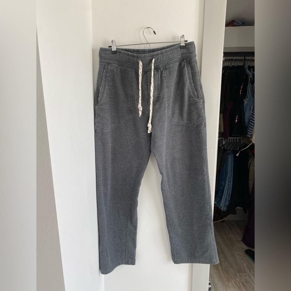 Men’s lululemon drawstring sweat pants